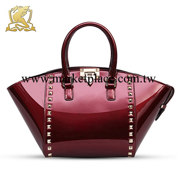 【夥拼】新款歐美大牌真皮女包時尚高檔百搭牛皮鉚釘包手提斜跨包工廠,批發,進口,代購