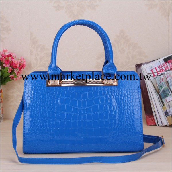 歐美女包百魅2013新款時尚亮光潮包 韓版新品鱷魚紋手提包斜挎包工廠,批發,進口,代購