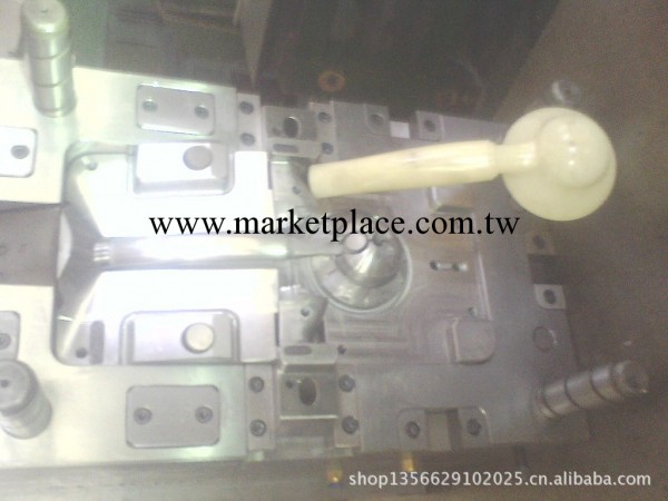 承接各類塑料模具，壓鑄模具和註塑產品工廠,批發,進口,代購