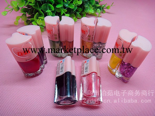 盒裝心形指甲油 2215 彩色亮片指甲油 美甲用品2元產品指甲油批發工廠,批發,進口,代購