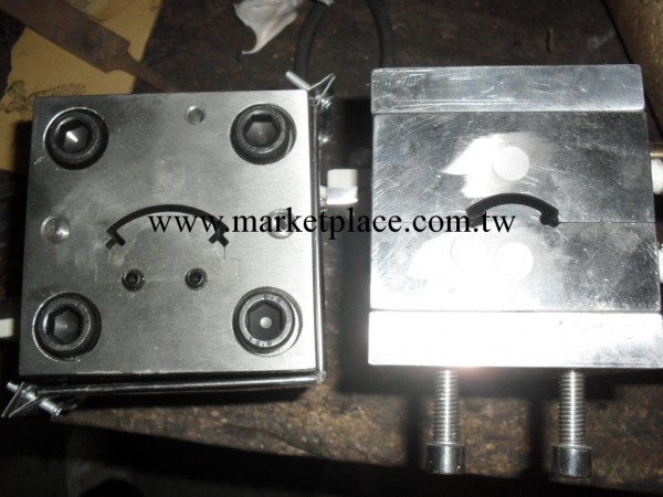 提供擠塑型材模具，擠押模具，擠出模具，機塑模具，押出模具加工工廠,批發,進口,代購