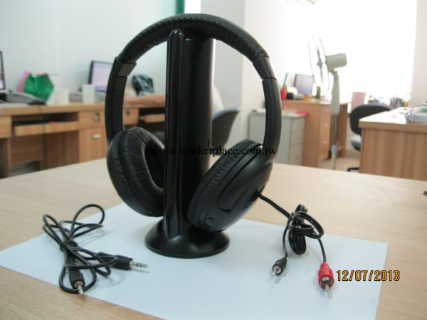 new 5in1 FM wireless headphone  5合一 新款調頻無線耳機工廠,批發,進口,代購