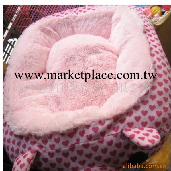 供應寵物床.寵物用品.寵物衣服工廠,批發,進口,代購