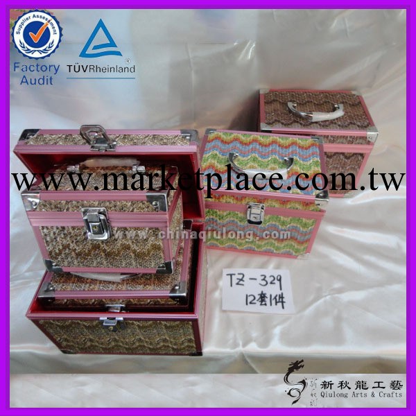 廠傢供應化妝品工具箱 化妝品手提工具箱 化妝品傢用工具箱工廠,批發,進口,代購