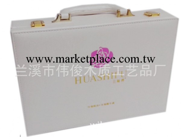 化妝包廠傢提供 帶密碼手提化妝包 MDF包皮美容美發化妝箱工廠,批發,進口,代購