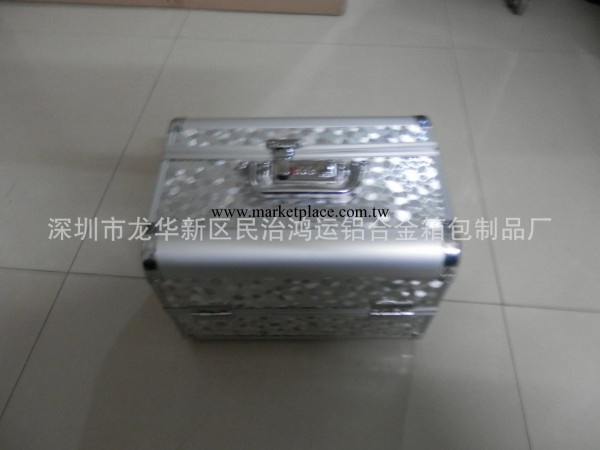 佛山化妝品箱包 箱包批發廠傢 外貿箱包 箱包定做，手提箱工廠,批發,進口,代購