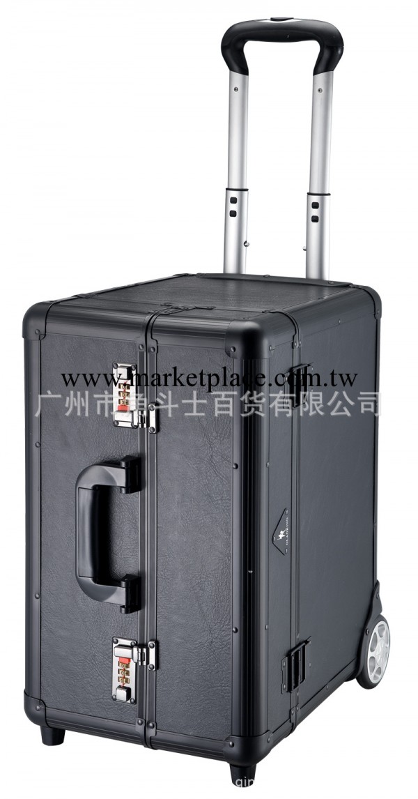 鋁合金拉桿箱 拉桿箱 專業拉桿化妝箱---D9020K（角鬥士）工廠,批發,進口,代購