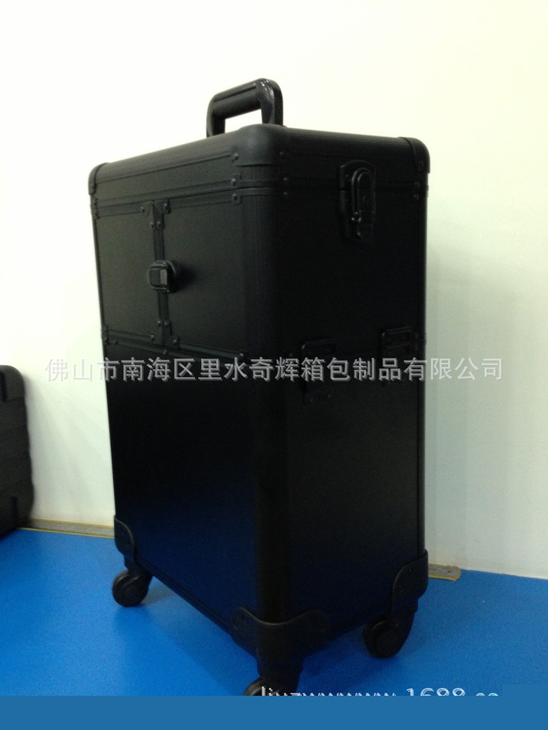 2014新品上市 韓國專業化妝箱鋁制手提拉桿化妝箱鋁制化妝箱工廠,批發,進口,代購