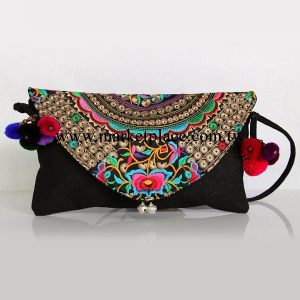 新款熱銷 民族繡花包 麗江風情刺繡手拿包 女式斜挎包包批發廠傢工廠,批發,進口,代購