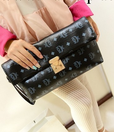 2013新款女包 MCM手拿包包 單肩斜跨包 廠傢批發直銷工廠,批發,進口,代購