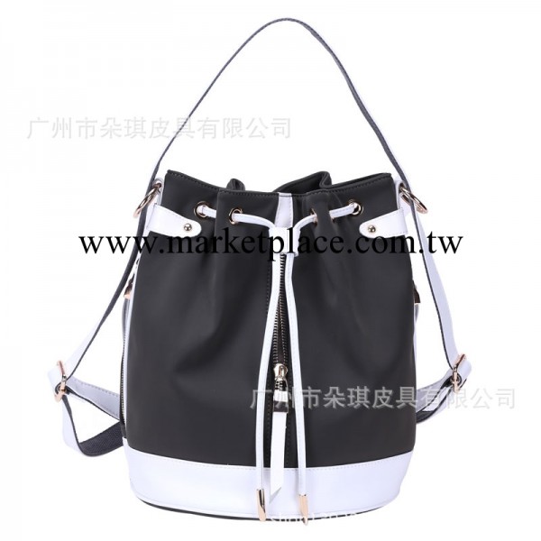 朵琪日韓時尚斜挎雙肩兩用單肩包撞色黑白經典現貨休閒百搭優女包工廠,批發,進口,代購