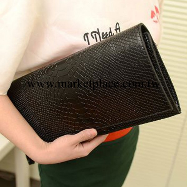 廠傢批發新款時尚歐美大牌范鱷魚紋手拿包百搭手拿包單肩斜挎女包工廠,批發,進口,代購