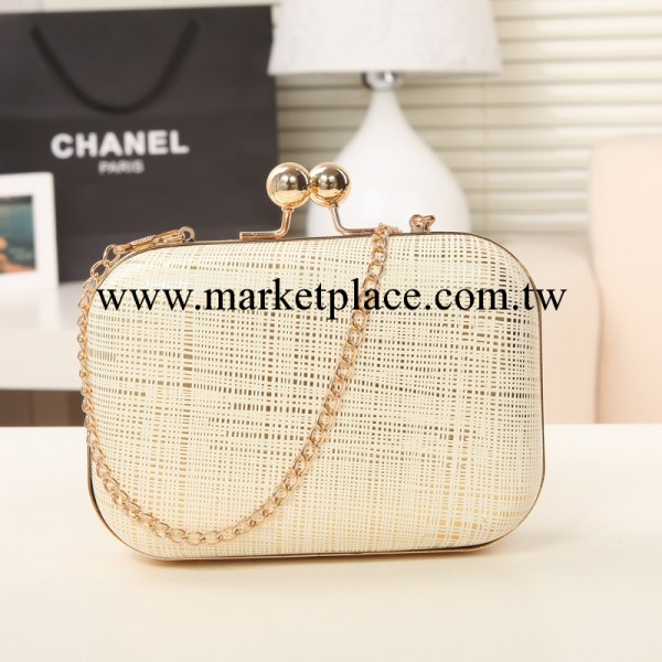 TS-605 韓版2013新款手拿包 點點十字紋鏈條包 晚宴包 斜挎小包包工廠,批發,進口,代購