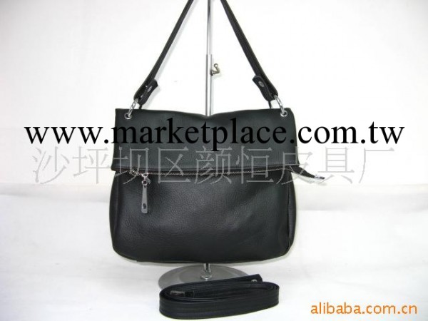 供應牧馬人皮具單肩斜挎兩用包，全牛皮包T144工廠,批發,進口,代購