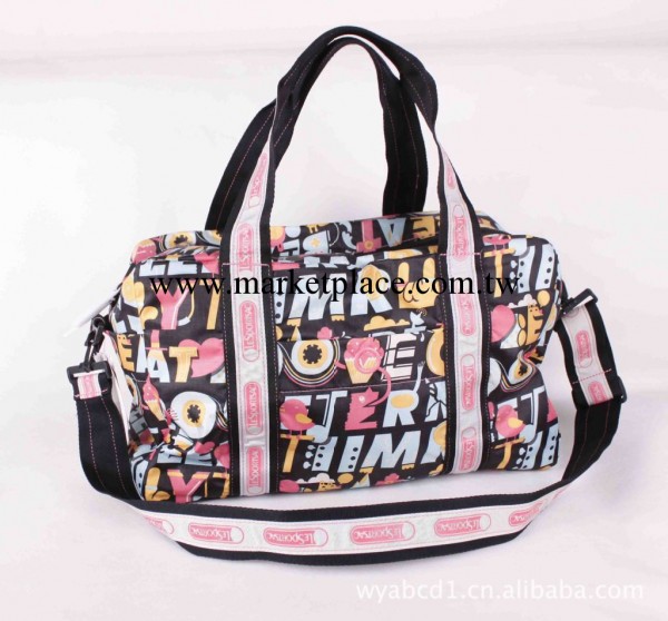 lesportsac力士保黑色英文系列單肩斜挎兩用 短途旅行包8766工廠,批發,進口,代購