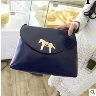 韓版時尚2014新款油皮小馬手拿包 精品女士單肩斜跨包包批發工廠,批發,進口,代購