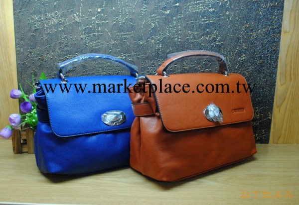 手提包 女包批發 藍色啡色女包 特批女包 單肩斜跨兩用拉丁紅正品工廠,批發,進口,代購