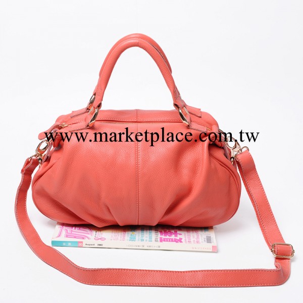 春季新款正品歐美時尚真皮女式包 手提斜挎兩用百魅包復古潮大包工廠,批發,進口,代購