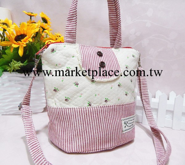 豎條紋花朵雙扣豎款手提斜挎兩用包  時尚女包 休閒包 韓版佈藝包工廠,批發,進口,代購