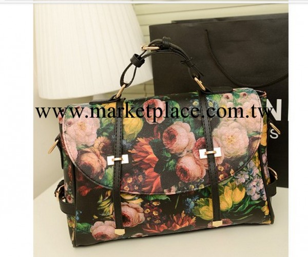 2014最新款女包玫瑰花朵油畫雙箭頭復古包包手提斜跨兩用女包工廠,批發,進口,代購