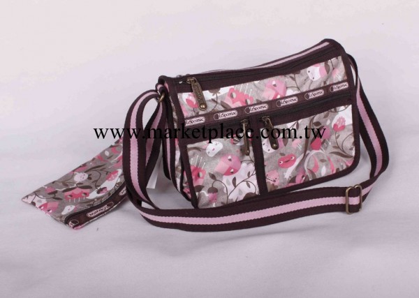 力士保 Lesportsac 單肩斜挎兩用包7507小號銅拉鏈 毛線樹葉工廠,批發,進口,代購