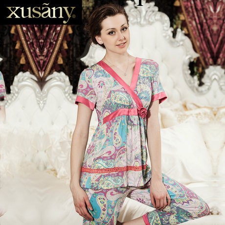 女睡衣專櫃正品牌莫代爾夏秋季傢居服短袖V領時尚印花居傢服套裝工廠,批發,進口,代購