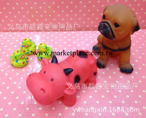 寵物啃咬玩具，搪膠玩具，慘叫牛 bibi響玩具工廠,批發,進口,代購