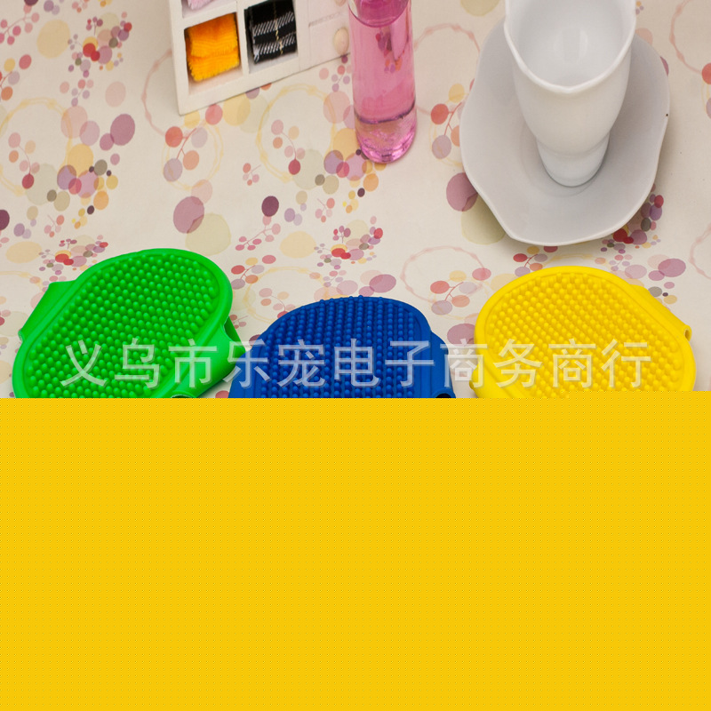 洗澡按摩刷 手掌型犬小狗沐浴洗澡刷 狗狗洗澡用品 泰迪寵物用品工廠,批發,進口,代購