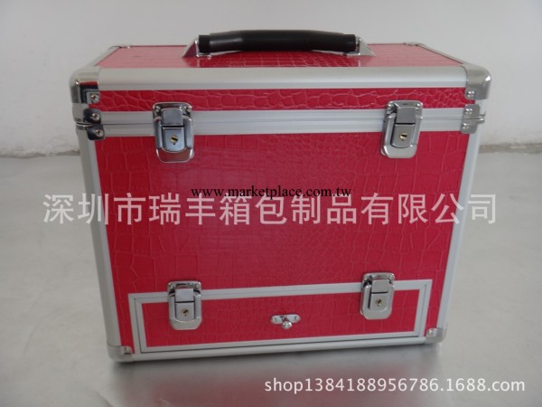寶安化妝箱廠傢|鋁合金化妝箱|美容用品收納盒|歐美時尚新潮款工廠,批發,進口,代購