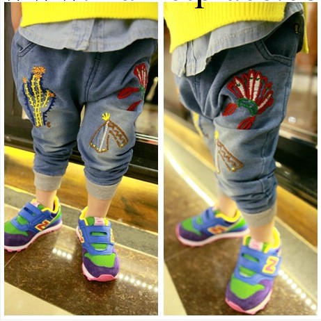 牛牛愛同款 2014春裝新款韓版童裝男女 仙人掌繡花牛仔褲7分褲工廠,批發,進口,代購