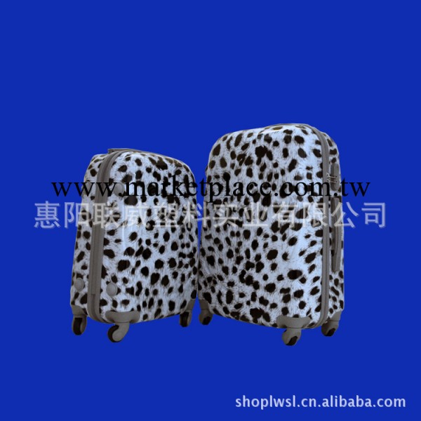 惠陽聯威箱包廠供應斑點狗萬向輪行李箱工廠,批發,進口,代購