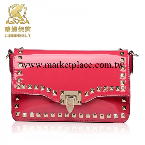 工廠尾貨包高檔歐美廣州女包批發手拿包柳釘包純手女包微信代購工廠,批發,進口,代購