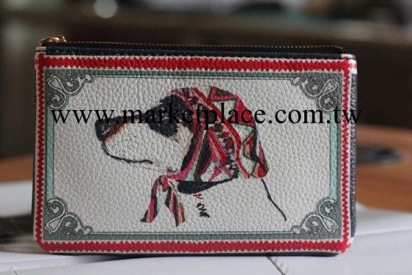 天貓熱銷5000件爆款頭層真皮狗狗圖案印花零錢包手拿包迷你包工廠,批發,進口,代購