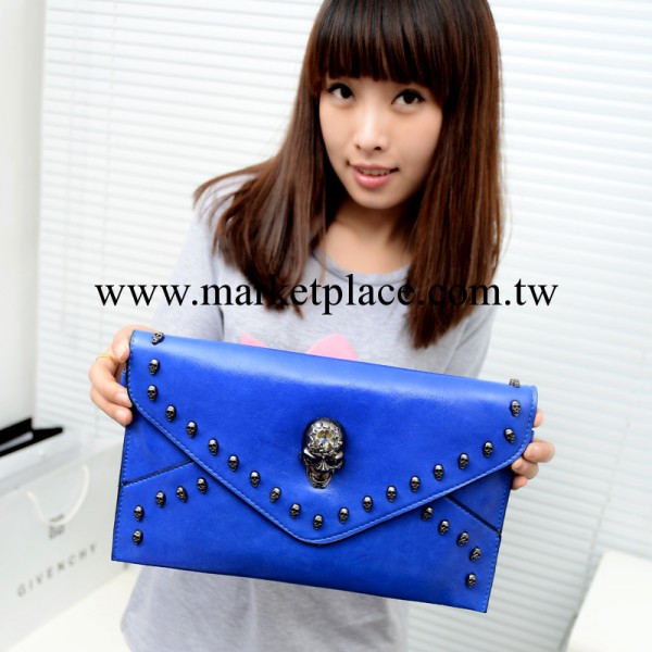 2014春季新款骷髏女包 鉚釘單肩斜跨手提手拿包 信封女式包包工廠,批發,進口,代購