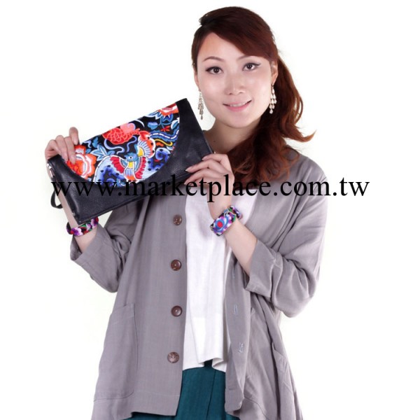 原創雲南民族包包 鯉魚繡花刺繡頭層牛皮單肩斜挎包手拿包 佈禦鑫工廠,批發,進口,代購