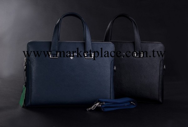 P傢新款真皮男包真皮包包時尚休閒斜挎手提兩用公文包商務男包工廠,批發,進口,代購