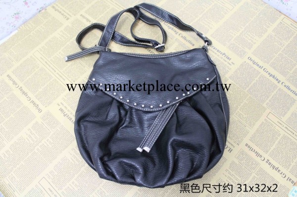 外貿出口PU斜跨包 單肩斜挎女包 半圓形鉚釘款式 牛貨！！！工廠,批發,進口,代購