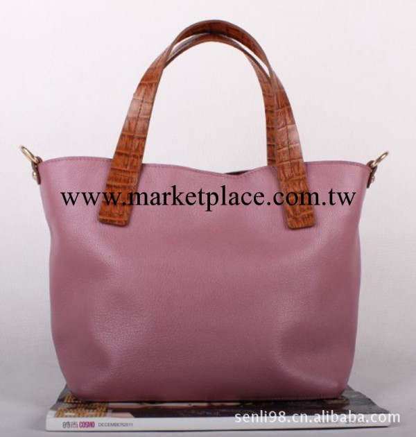 韓版真皮女包手提包斜挎包兩用頭層牛皮女包2012新款真皮女包工廠,批發,進口,代購