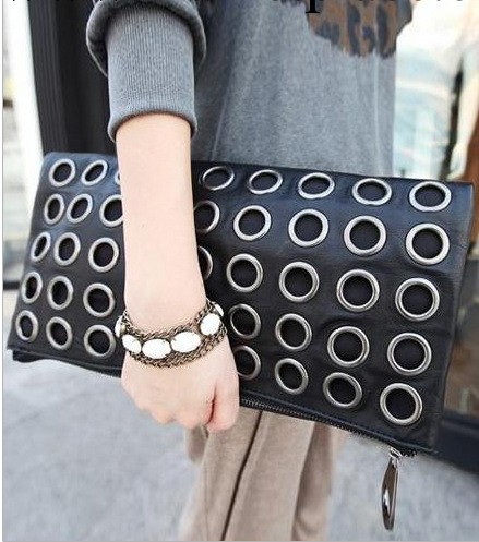 韓國金屬朋克圓形鉚釘兩用手拿包 斜挎包 休閒包 女包 支持混批工廠,批發,進口,代購