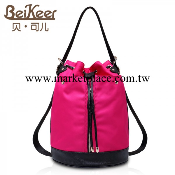 2013新款雙肩包女學院背包風帆佈皮潮女韓版單肩包兩用學生工廠,批發,進口,代購