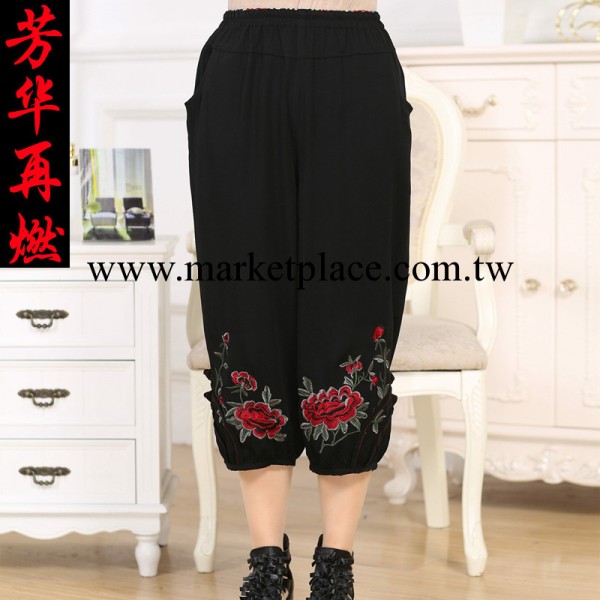 2014新品中老年女裝夏季褲子加大碼新款媽媽裝繡花加肥寬松加肥褲工廠,批發,進口,代購