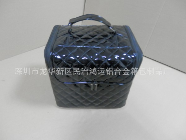 化妝品箱包 箱包批發廠傢 外貿箱包 時尚箱包 佛山鋁箱廠傢工廠,批發,進口,代購