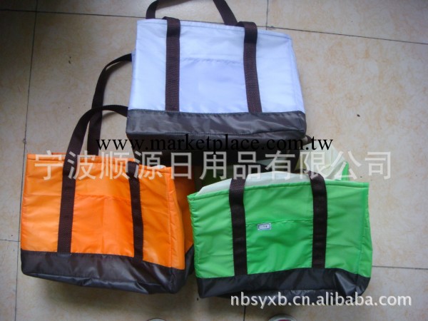 寧波供應保溫包，冰包，按客戶要求定做各種材質款式保溫包.工廠,批發,進口,代購
