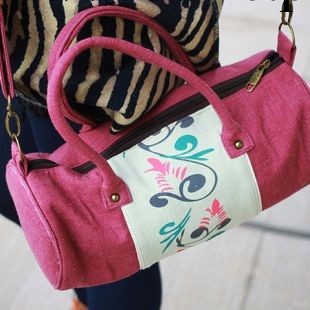 廠傢直銷民族風原創手工手提包斜挎包彩繪兩用包多用女包工廠,批發,進口,代購