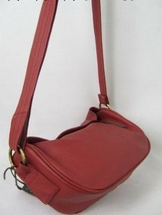 批發頭層牛皮包真皮包女包單肩包斜挎包兩用包牛皮女包工廠,批發,進口,代購