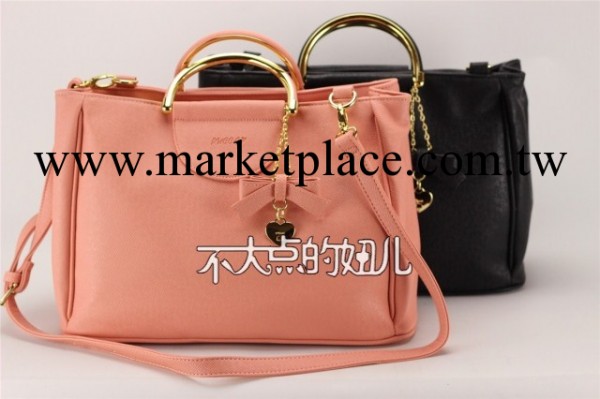 2013新款pucca中國娃娃專櫃正品穿梭時光中兩用斜挎女包B03EC4553工廠,批發,進口,代購