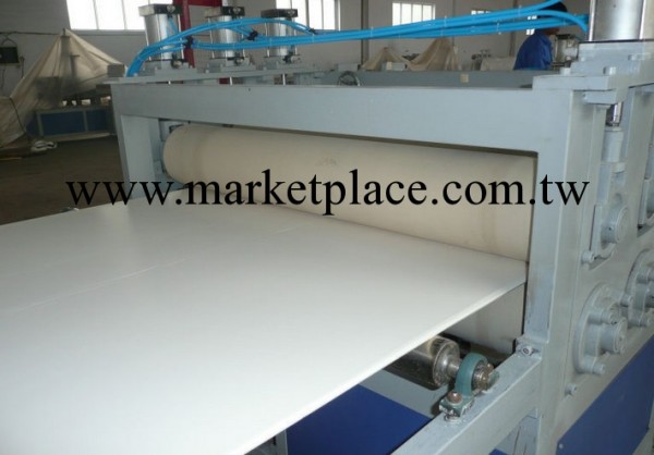供應PVC木塑發泡板生產線      PVC發泡板生產設備工廠,批發,進口,代購