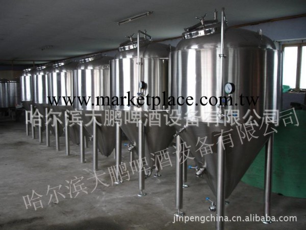 供應大鵬出口1000升自釀啤酒發酵罐-啤酒生產設備工廠,批發,進口,代購