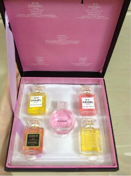 有現貨粉色小香五件套Q版5件女士香水禮盒套裝7.5m X 5瓶一件代發工廠,批發,進口,代購