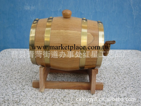 廠傢供應木質酒桶：橡木酒桶 松木酒桶 噴漆酒桶工廠,批發,進口,代購
